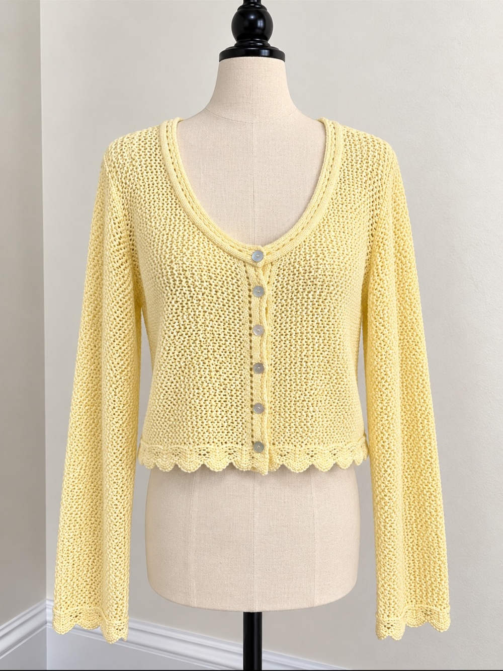 Pink Rose Pale Yellow Scalloped Hem Button Cardigan